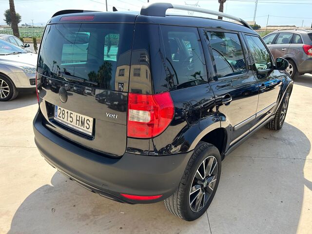 SKODA YETI FRESH 2.0 TDI MANUAL SPANISH LHD IN SPAIN 143000 MILES SUPER 2012